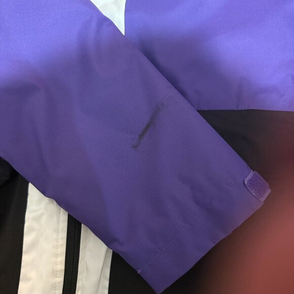 The North Face - Girls Ski Jacket - Picture 3 of 3